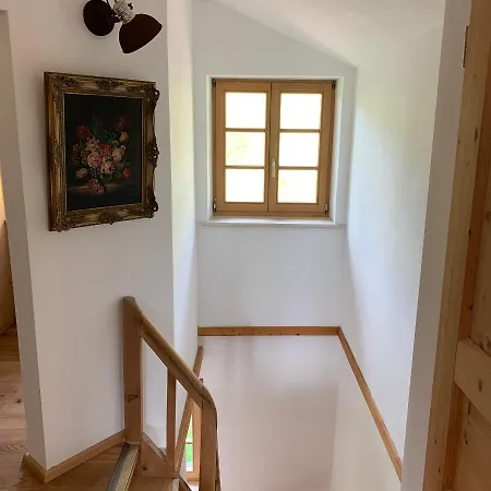 Dachgeschoss Mit Charme - Floor With Charme شقة فيشباكاو
